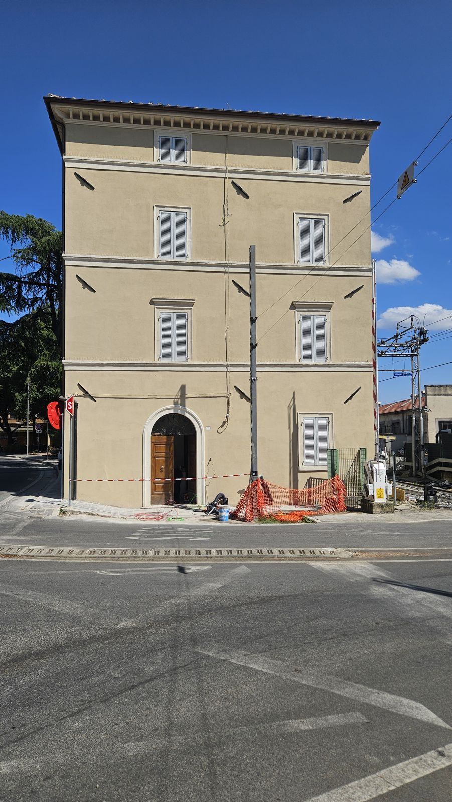 Recupero fabbricato ex Cerrini ATER — Perugia